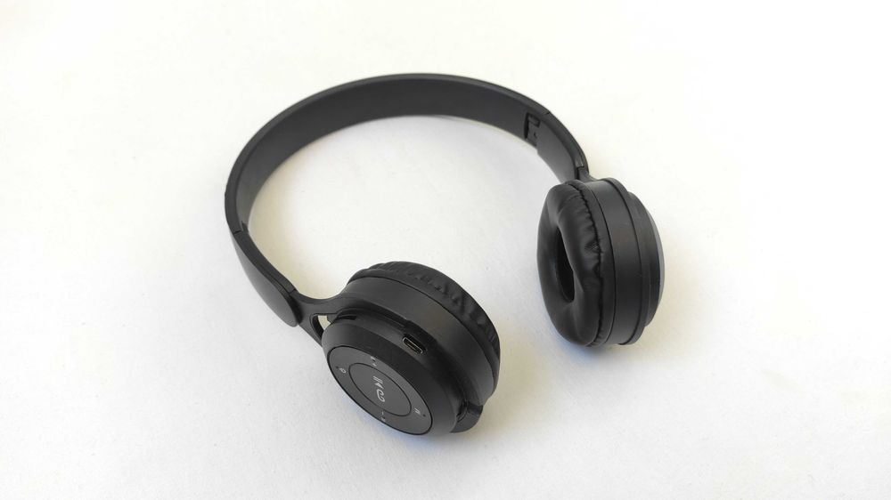 Навушники бездротові Bluetooth, FM, MP3, microSD