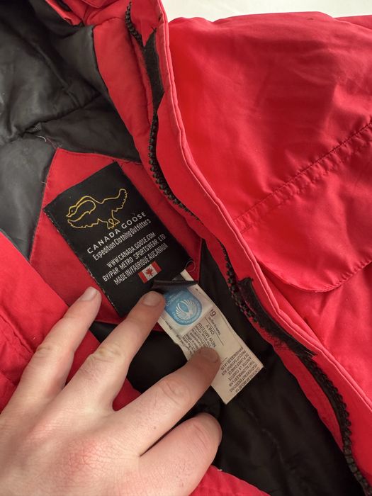 Пуховик Canada Goose