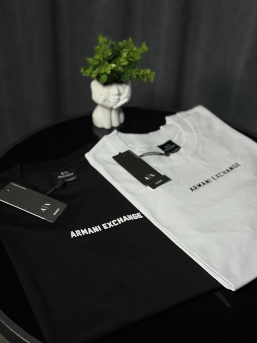 Футболка Armani Exchange | біла та чорна