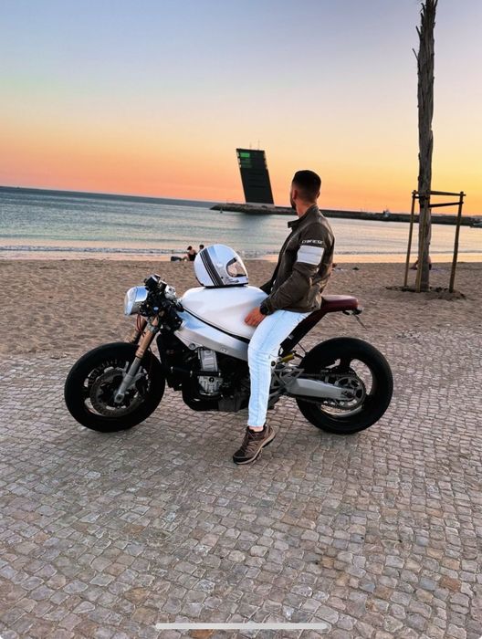 Ninja ZX-7R Cafe Racer