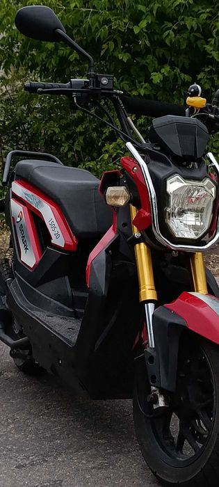 Spark 150-20cc скутер