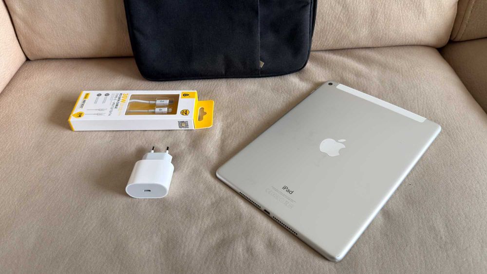 Vendo iPad Air 2 64Gb + Celular C/Oferta Bolsa Transporte