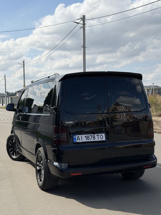 Vw transporter 2008  передітий в 22 рік оригінал 1.9