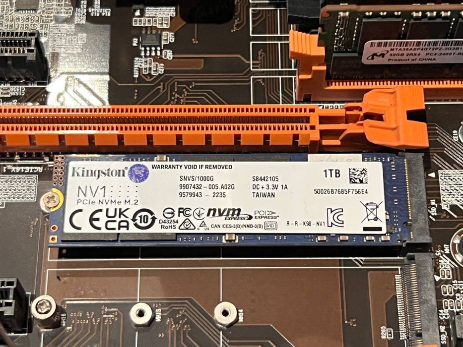 Workstacion 40C/80T | 128GB ECC | GTX1080Ti 11GB | SSD NVMe 1TB | AI/Render