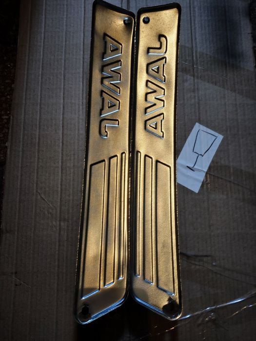 Продам шильдики,бардачки  на мотоцикл Ява