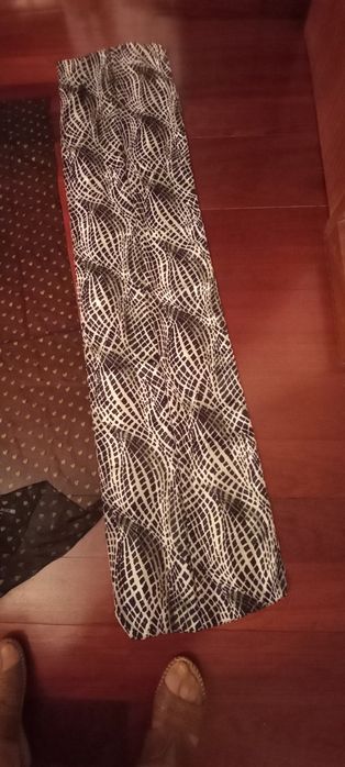 2 Echarpes em seda natural nunca usadas