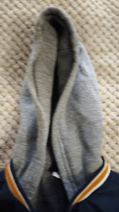 Весняний бомбер на хлопчика 3-4 років