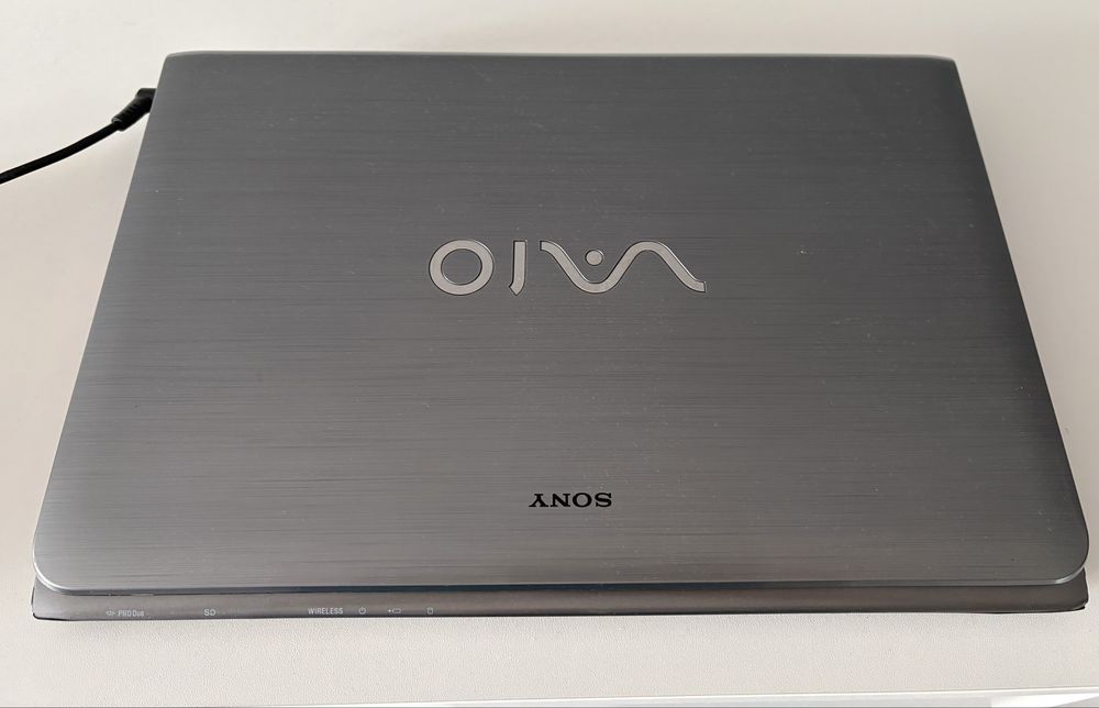 Sony vaio SVE151G13M