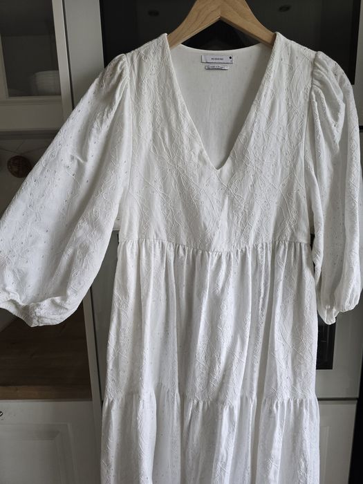 Sukienka maxi boho Reserved r.S koronkowa ażurowa