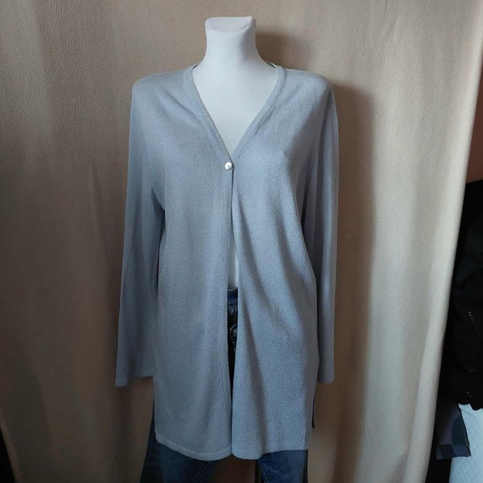 Narzutka z guziczkiem