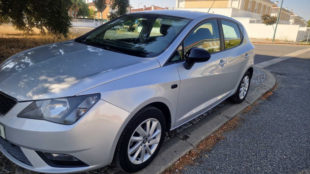 Seat Ibiza 1.4tdi 90cvs 5 portas 5 lugares 12/2016 Nacional