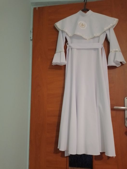 Witam sprzedam albę dla dziewczynki