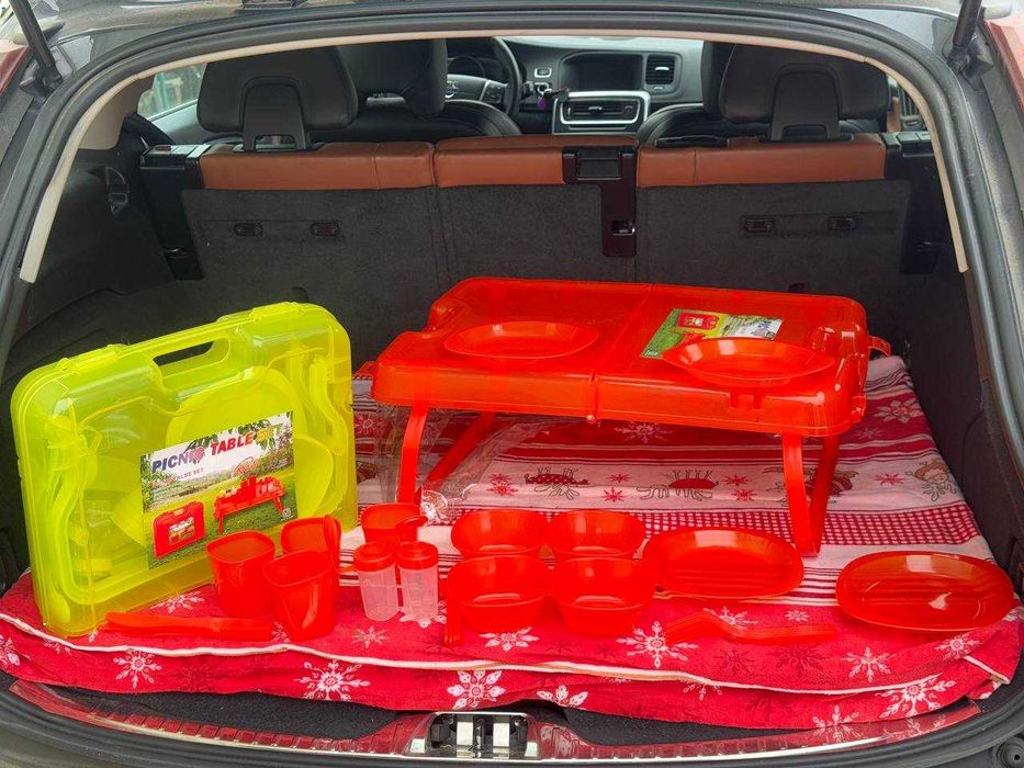 Набір для пікніка 4 особи 27 предметів