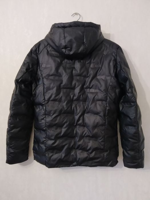 Продам чоловічу демісезонну куртку