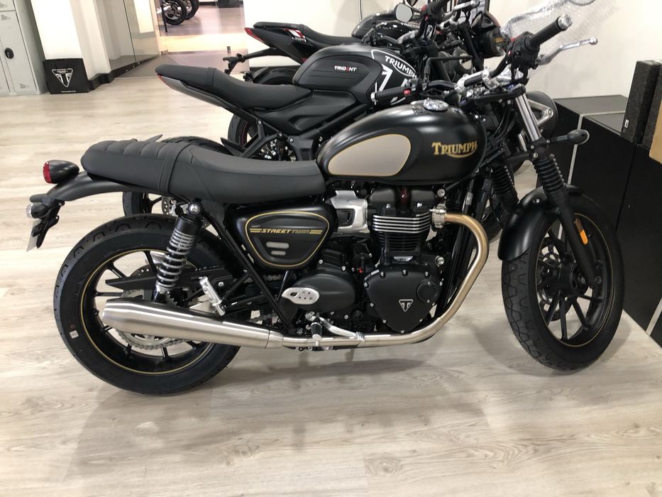 Triumph Bonneville 900cc
