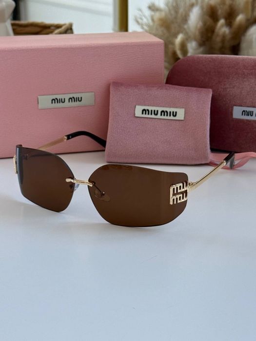 Окуляри Miu Miu 2026 в наявності