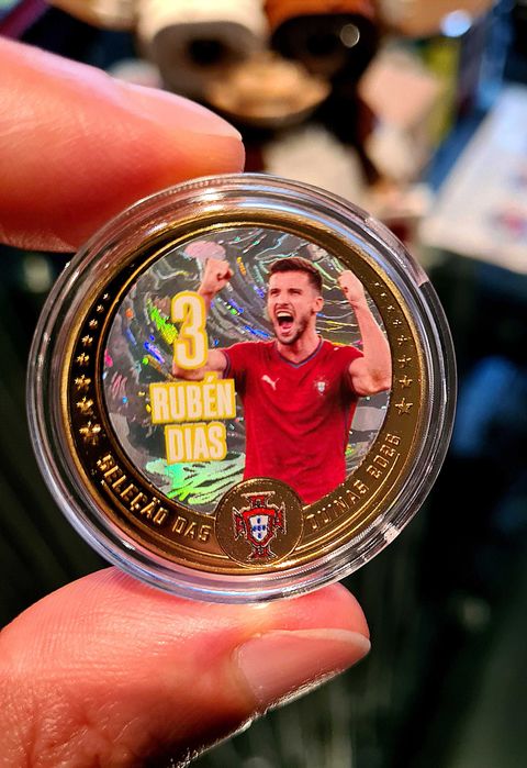 Moeda Rúben Dias  especial dourada Icoins Portugal - Federação Portuguesa de Futebol