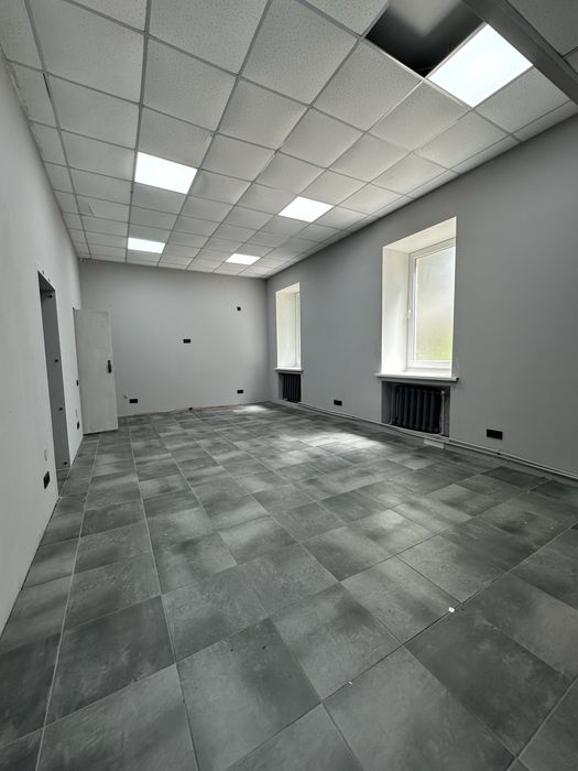 Довгострокова оренда комерційного приміщення на Янгеля