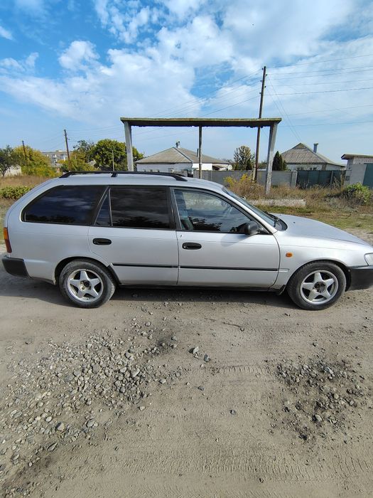 Toyota Corolla e100
