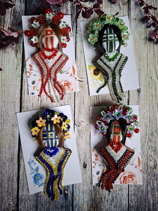 Брошки мотанки  ручної роботи