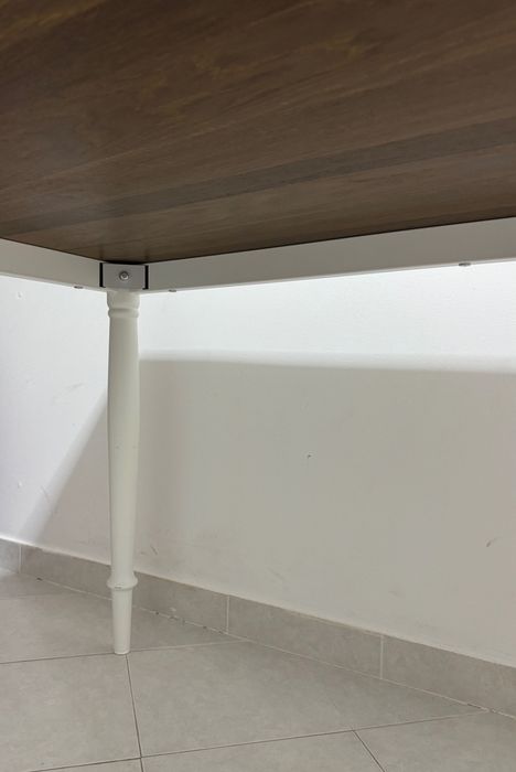 Mesa 130x80x75 - Tampo de Madeira | Pé Metálico