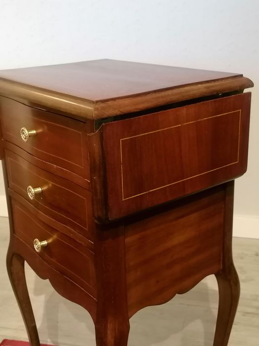 Mesa com abas (apoio, mesinha cabeceira) "sofa wine table" tipo Inglês