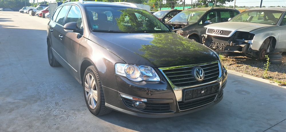 Cały na części Volkswagen Passat B6 na części Lc8z możliwa wysyłka blotniki maska Lampy zderzaki