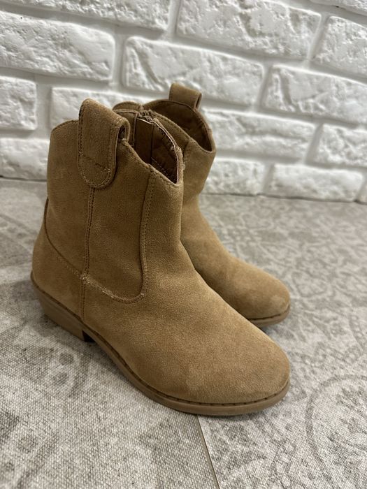 Ботинки у ковбойському стилі, ботильйони, козаки