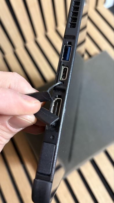 Планшет-ноутбук Fujitsu STYLISTIC Intel Core i5 10-го покоління