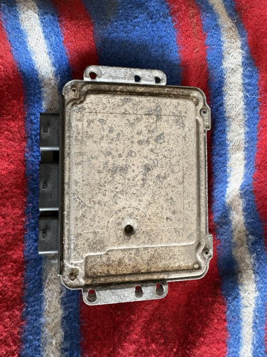 Komputer sterownik silnika renault master 3.0 dci opel movano