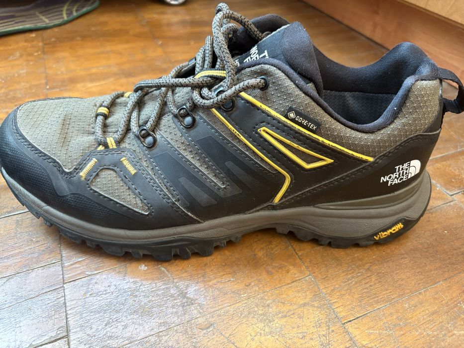 Кросівки The nort Face gore-tex