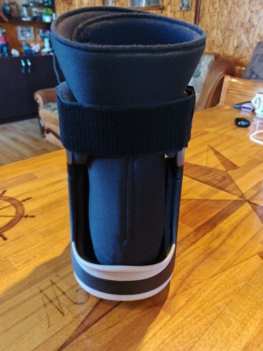 Артез, поддержка голеностопного сустава.