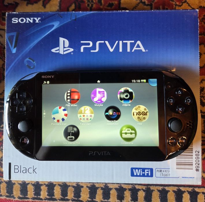 Ps Vita Slim 2000 komplet + pokrowiec + 2 gry