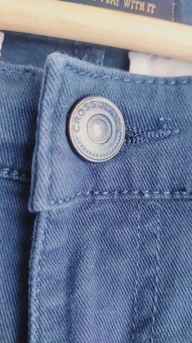 Męskie chinosy Cross Jeans 31/30