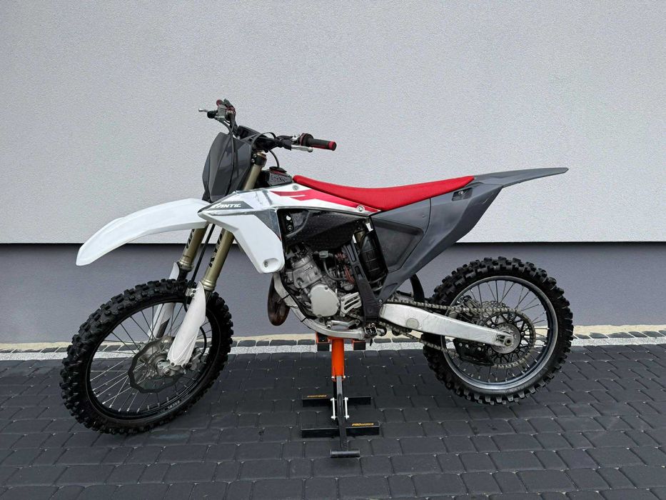 2023 Yamaha YZ 125 / Fantic XX 125