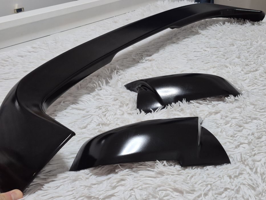 Spoiler e capas de espelho BMW F20 LCI