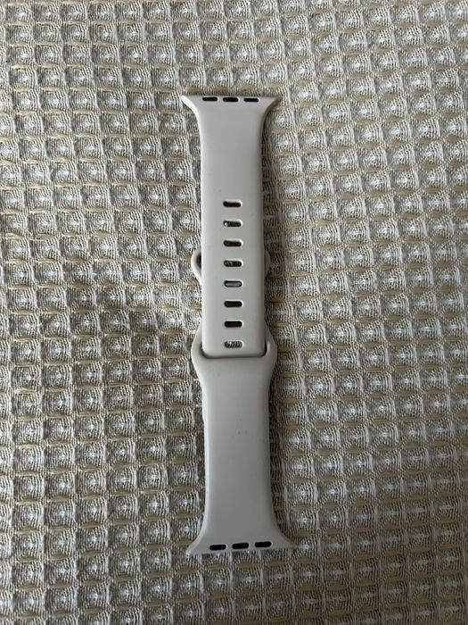 Ремінці для Apple Watch series 9