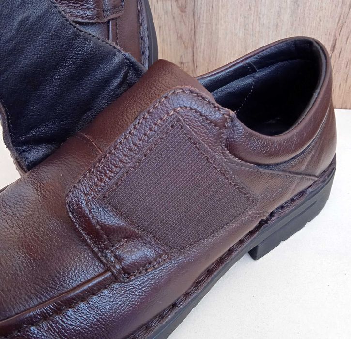 Німецькі шкіряні чоловічі туфлі коричневі на липучках весна осінь р 44