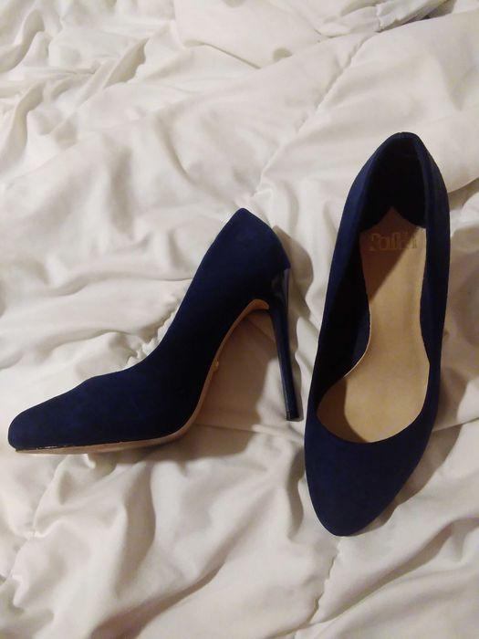 Buty damskie w kolorze niebieskim