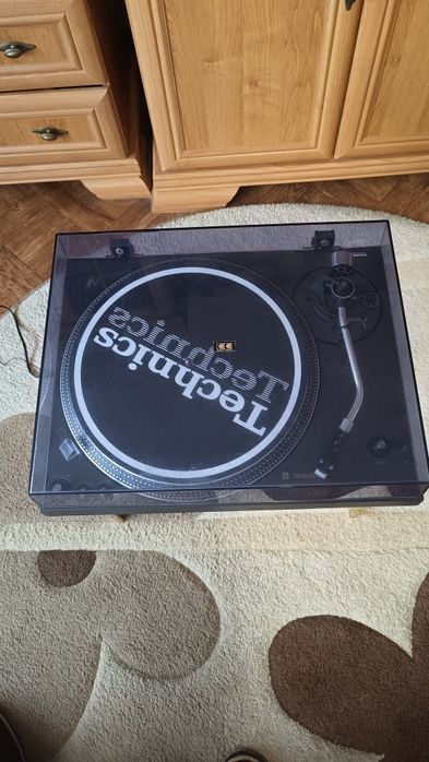 Adapter Technics SL-1810.