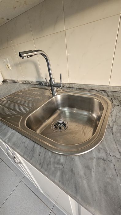 Móveis de Cozinha/ Cozinha completa com electrodomésticos