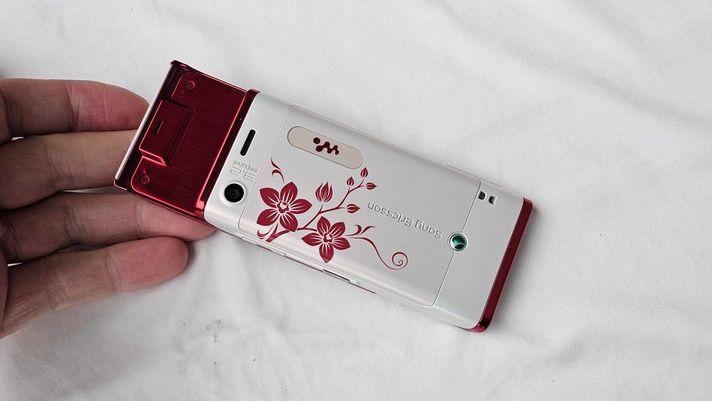 Sony Ericsson W595 Flower + Full Zestaw BDB Stan