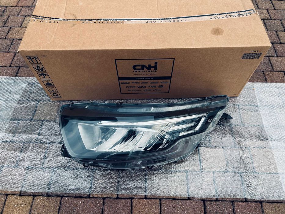 Lampa Reflektor Iveco Daily LED Lift 2019- Lewa Stan Idealny !