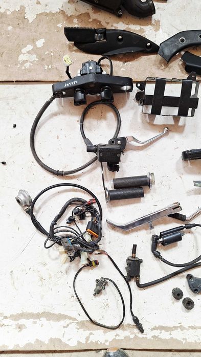 Keeway Superlight 125 przełącznik lewy osłona filtra moduł instalacja
