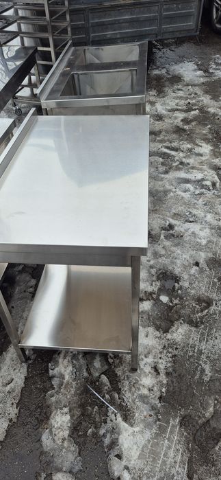 Столи, підставки, тумби, мийки, полиці, стелажі, зонти, нержавійки