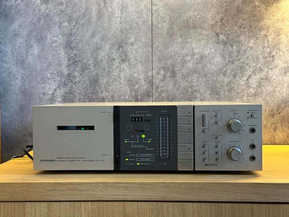 Pioneer CT-770 Кассетная дека