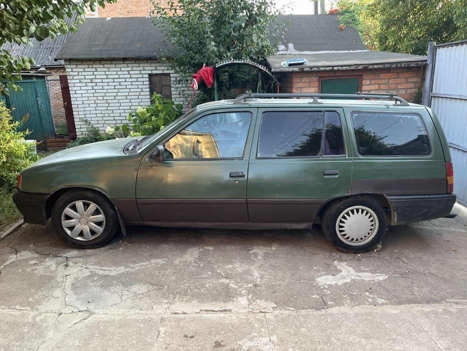 Продам Opel Katted 1.6 газ/бензин