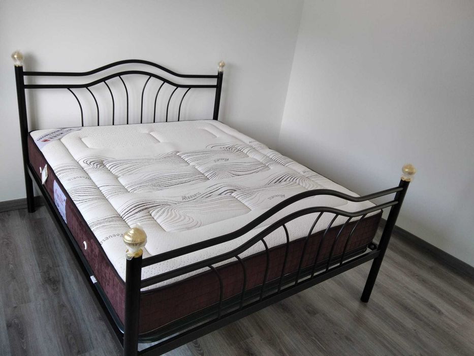 Camas NOVAS c/entrega medidas 190x140, 183x133, 190x120, 200x160