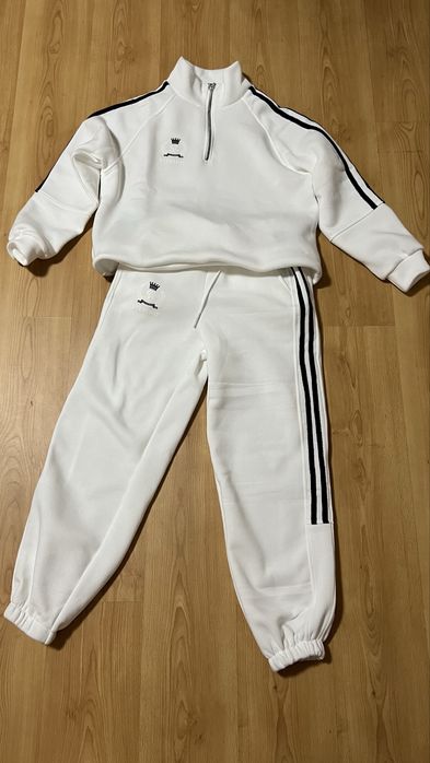 Продам теплий новий костюм