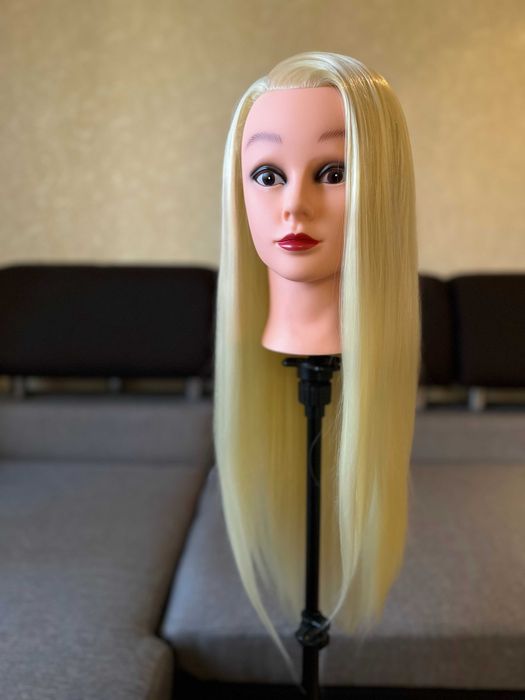 Манекен голова для причесок болванка для стрижек маникен парикмахеров